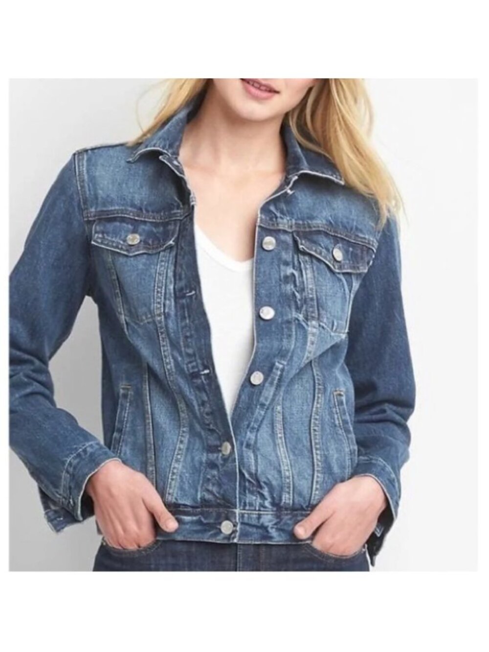 GAP M Women's Icon Denim Jacket